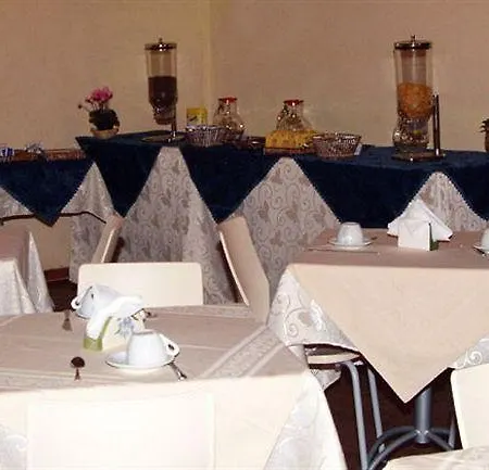Hotel Centrale 4* Syrakus